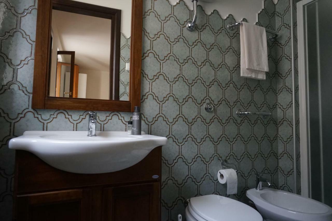 Centro Storico Alghero Bb Bed & Breakfast Exterior foto